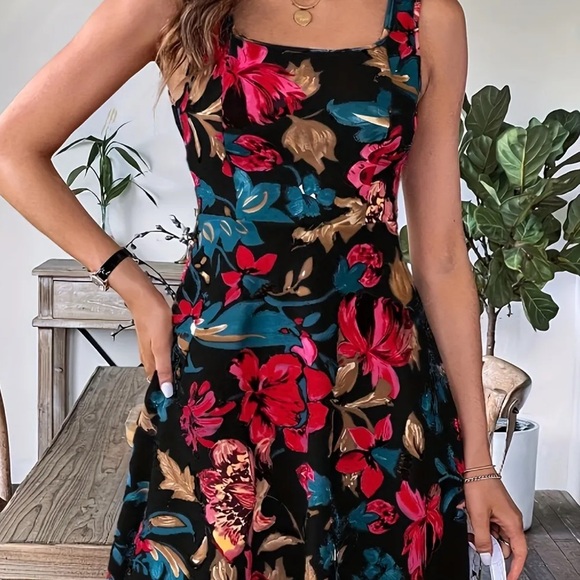 Floral Print Tank Summer Beach Dress - Picture 4 of 5